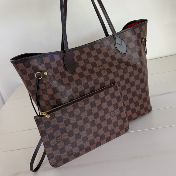 Louis Vuitton Neverfull MM – Damier Ebene | Excellent Condition | W/ Pouch - Picture 2 of 13